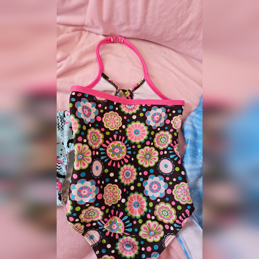 4 pc Little Girls sz3T Swimwear BUNDLE - Picture 7 of 10